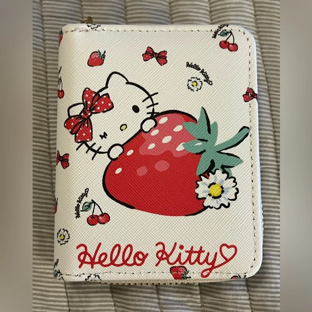 Hello Kitty Strawberry & Cherry White Zipper Wallet